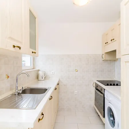 Апартаменты Relaxing Duplex A3, Close To The Sunset Near Dubrovnik, 2-4