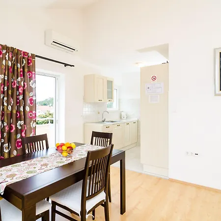 Апартаменты Relaxing Duplex A3, Close To The Sunset Near Dubrovnik, 2-4
