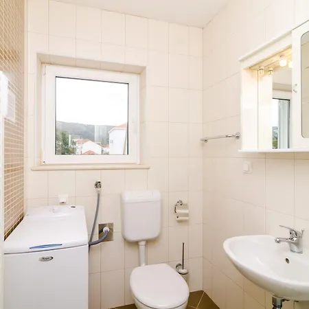 Апартаменты Relaxing Duplex A3, Close To The Sunset Near Dubrovnik, 2-4 Дубровник